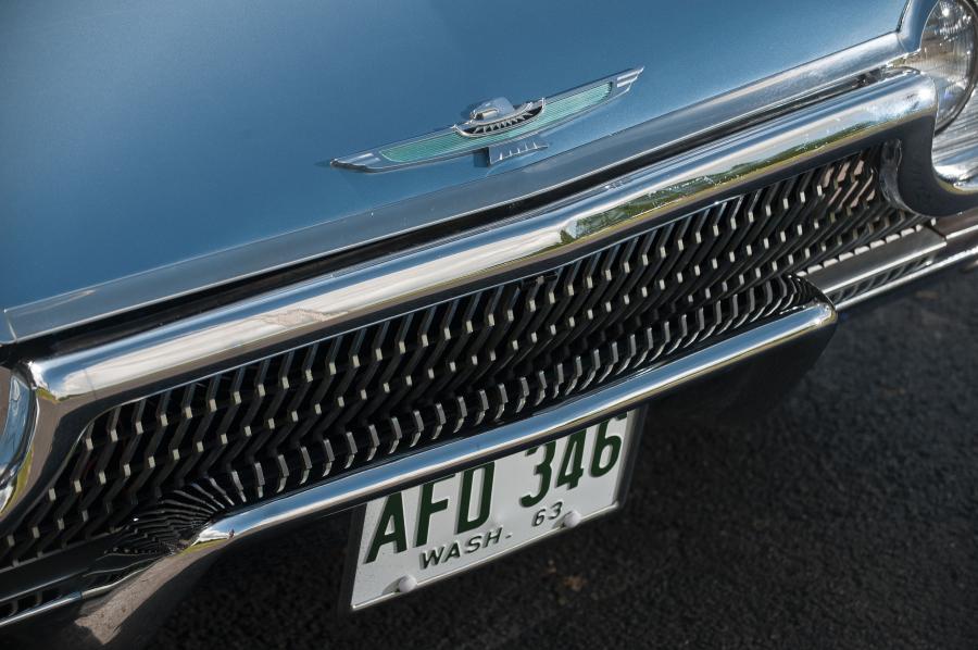  Ford Thunderbird Convertible 1963 года  (фото 13 из 28)